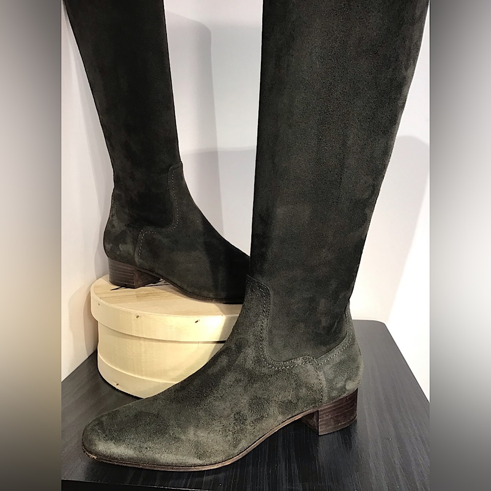 Cole Haan Oriana Tall Stretch Suede Boot Sz 7B